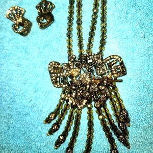 Heidi Daus necklace and earrings
